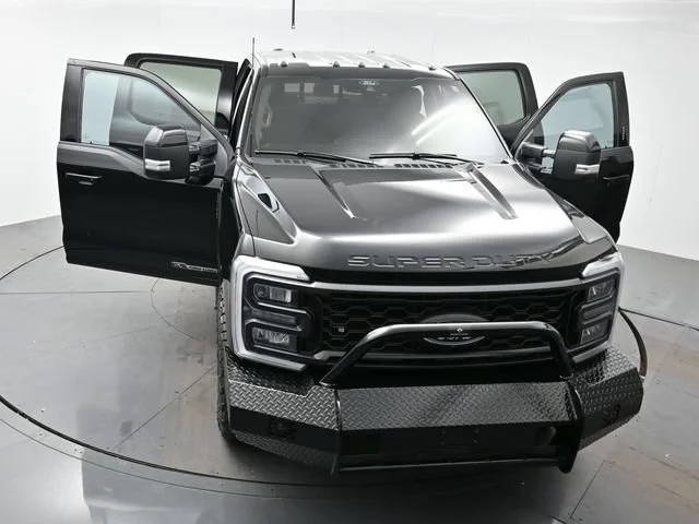Used 2024 Agate Black Ford XL image 43