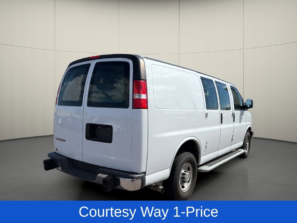 Used 2023 White Chevrolet Work Van image 9