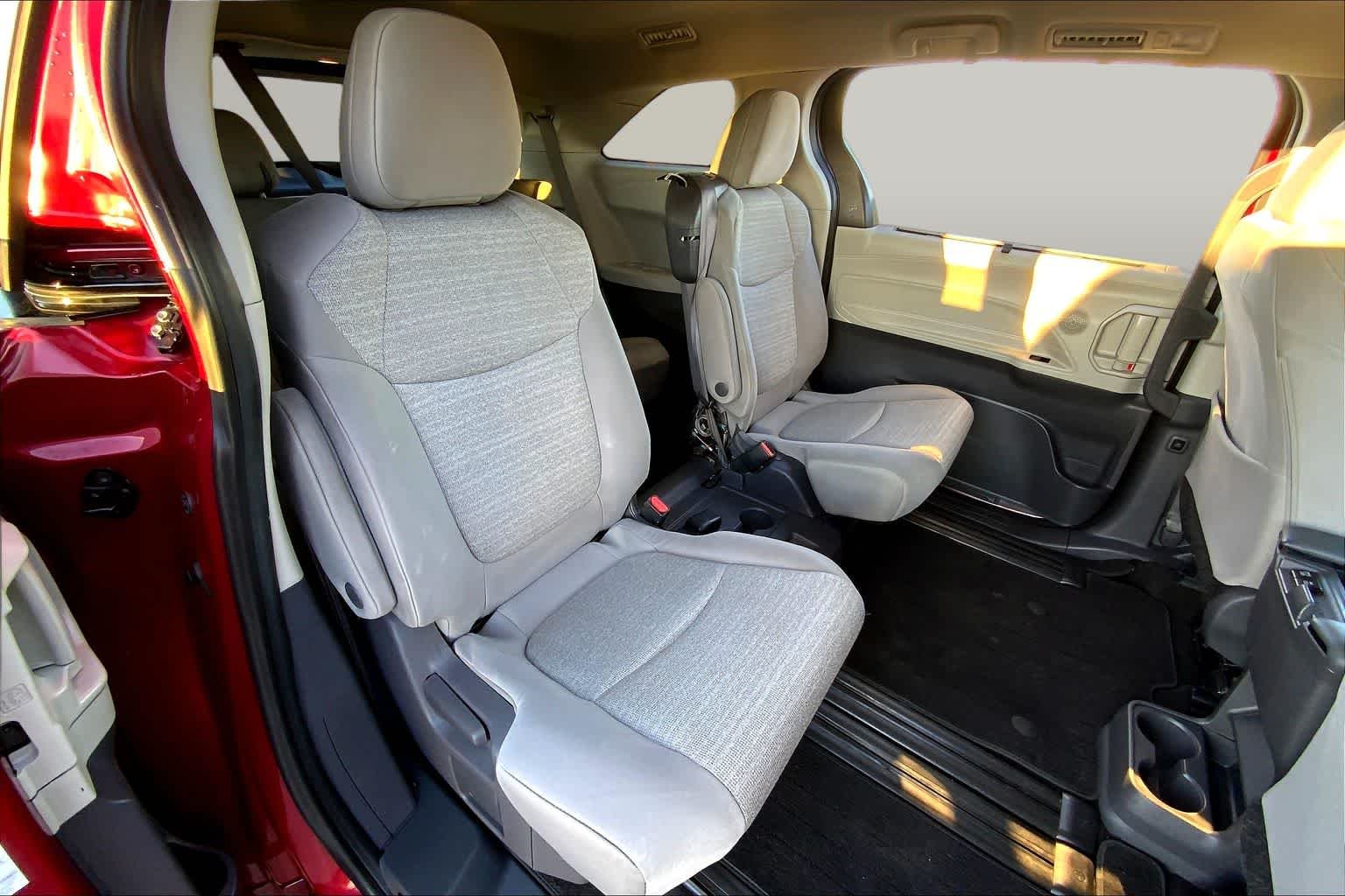 Used 2021 Ruby Flare Pearl Toyota LE image 19