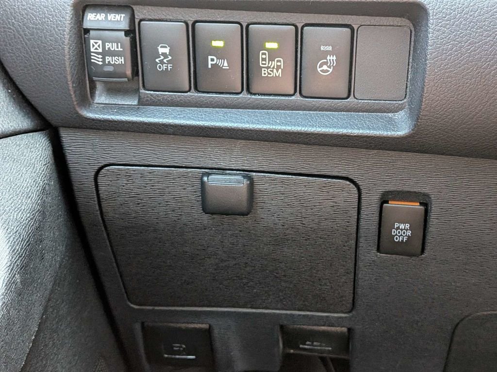 Used 2017 Gray Toyota Limited image 32
