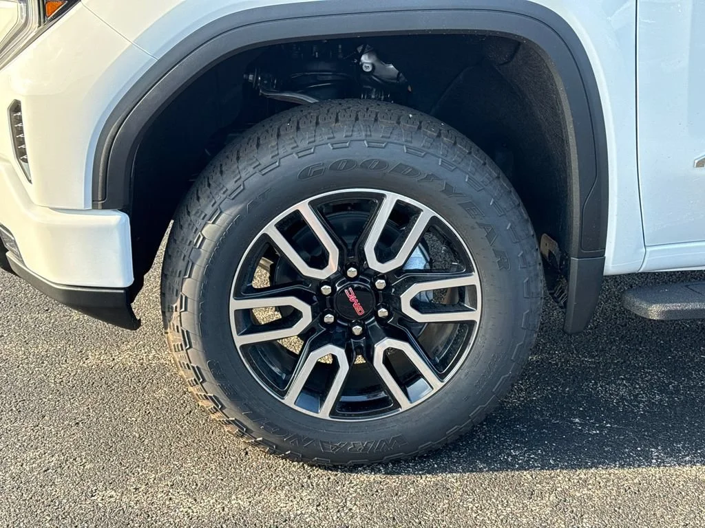2026 GMC Sierra 1500 AT4 - Photo 12