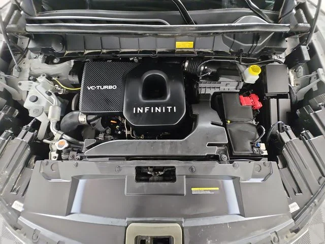 Used 2025 Beige INFINITI LUXE image 17