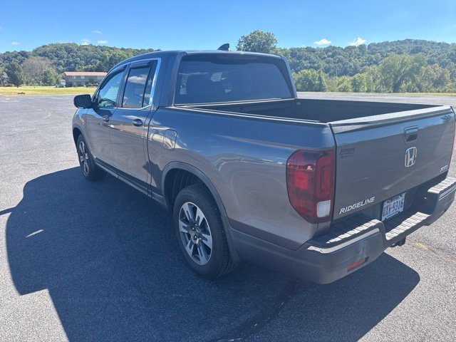 Used 2017 Gray Honda RTL-T image 7