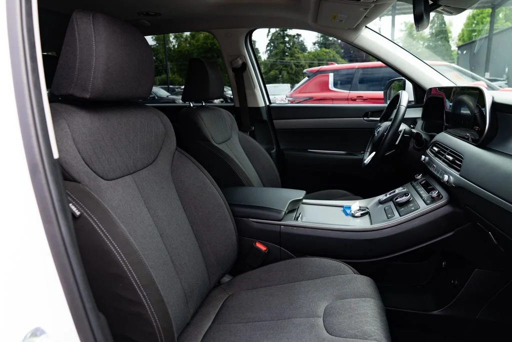 Used 2020 White Hyundai SEL image 24