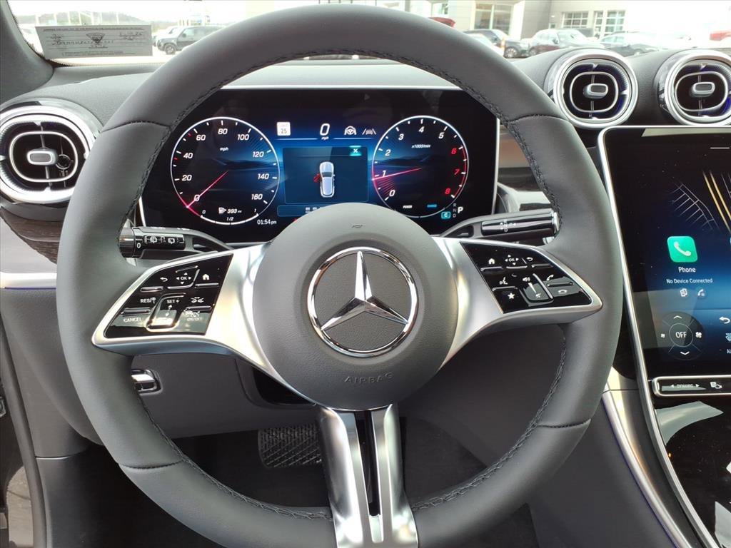 Used 2026 Graphite Grey Metallic Mercedes-Benz GLC 300 image 15