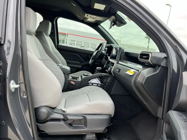 2026 Toyota Tacoma SR5 - Photo 22