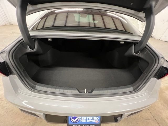 Used 2025 Gray Kia GT-Line image 27