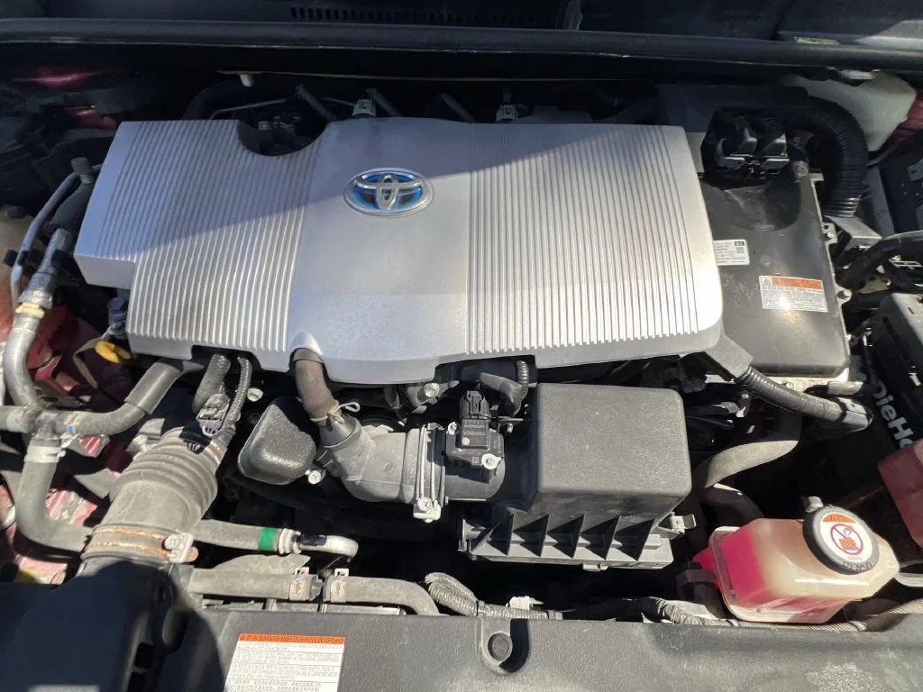 Used 2017 Red Toyota Four image 29
