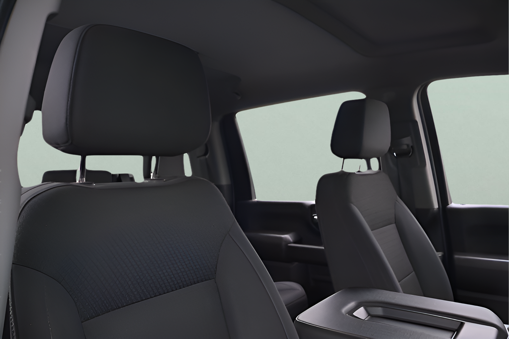 Used 2025 White Chevrolet Custom image 17