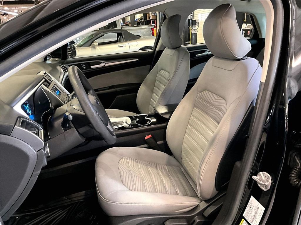 Used 2016 Black Ford S image 10