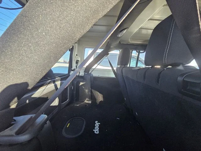 Used 2017 Billet Silver Metallic Jeep Unlimited Rubicon image 43