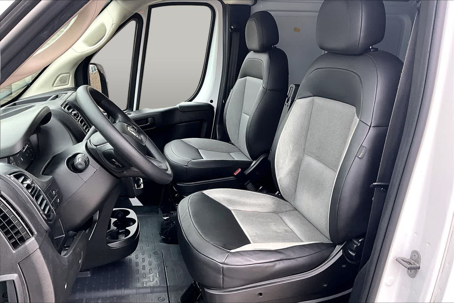 Pre-Owned 2025 Ram ProMaster Cargo Van Tradesman
