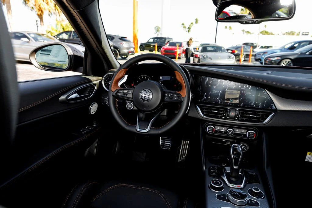 2025 Alfa Romeo Giulia Intensa - Photo 34