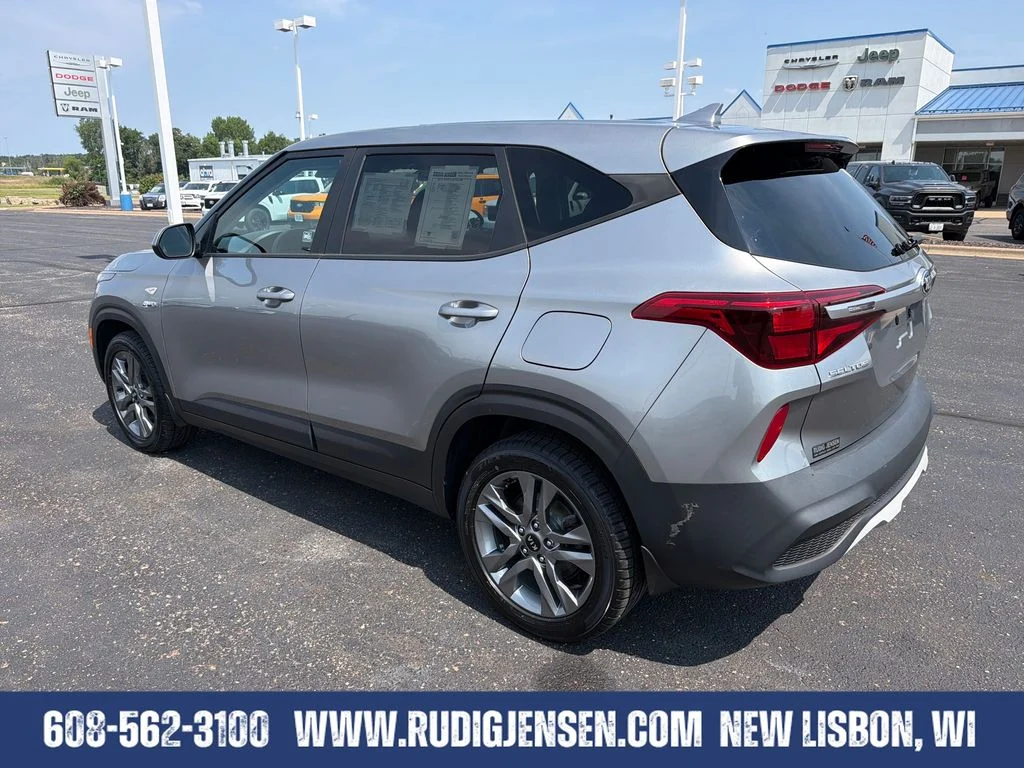 Used 2021 Gray Kia LX image 3