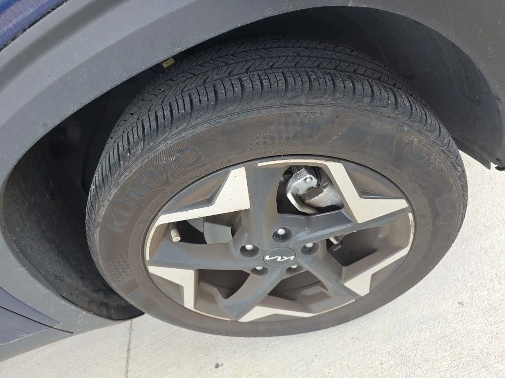 Used 2024 Blue Kia EX image 8