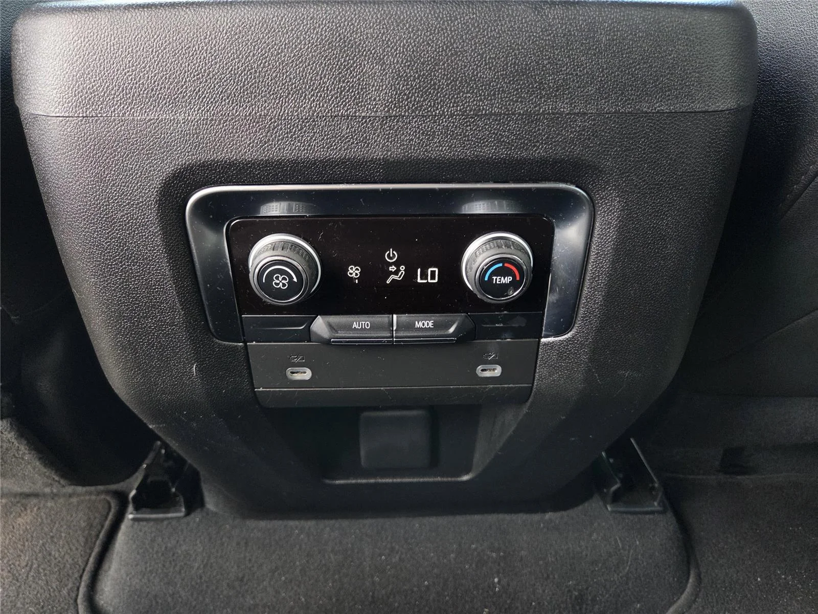 Used 2024 Silver Sage Metallic Chevrolet LT image 22