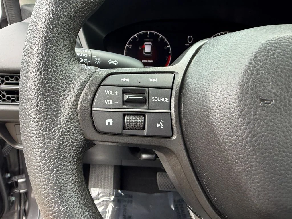 2025 Honda HR-V LX - Photo 21