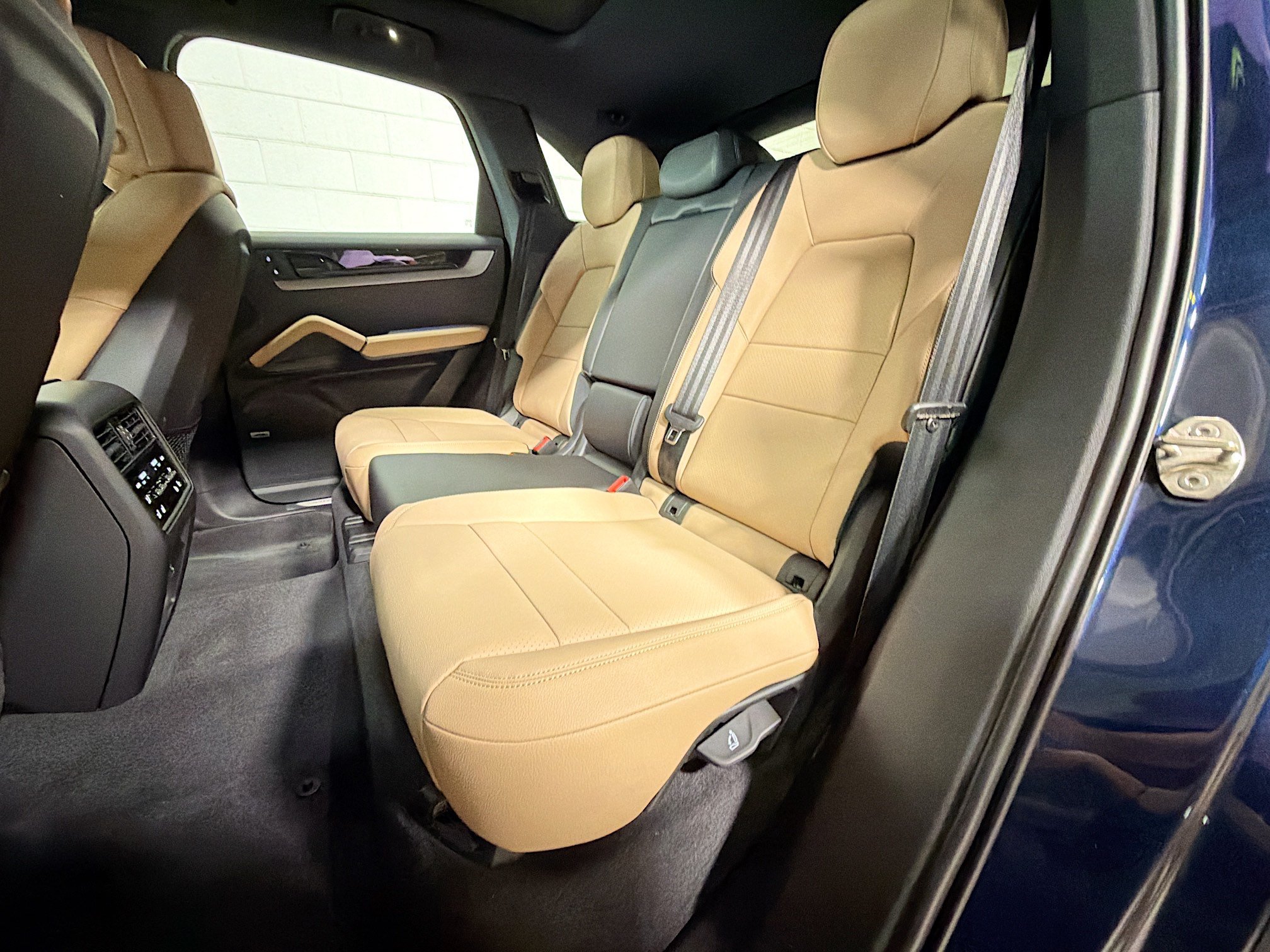 New 2026 Algarve Blue Metallic Porsche  image 21