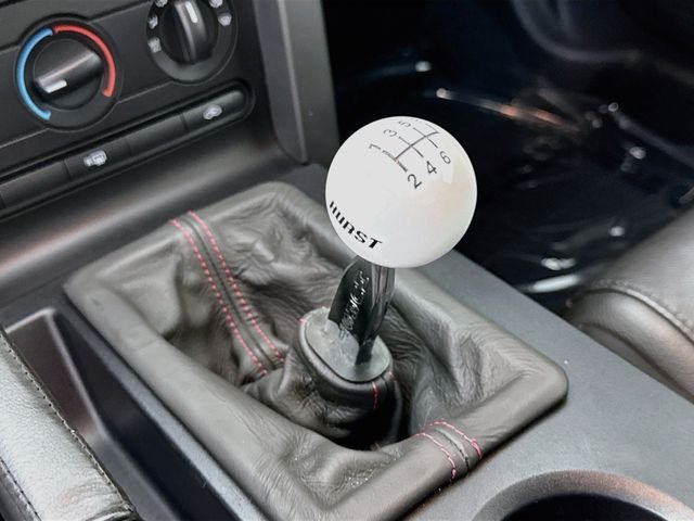 Used 2009 Blue Ford Shelby GT500 image 15