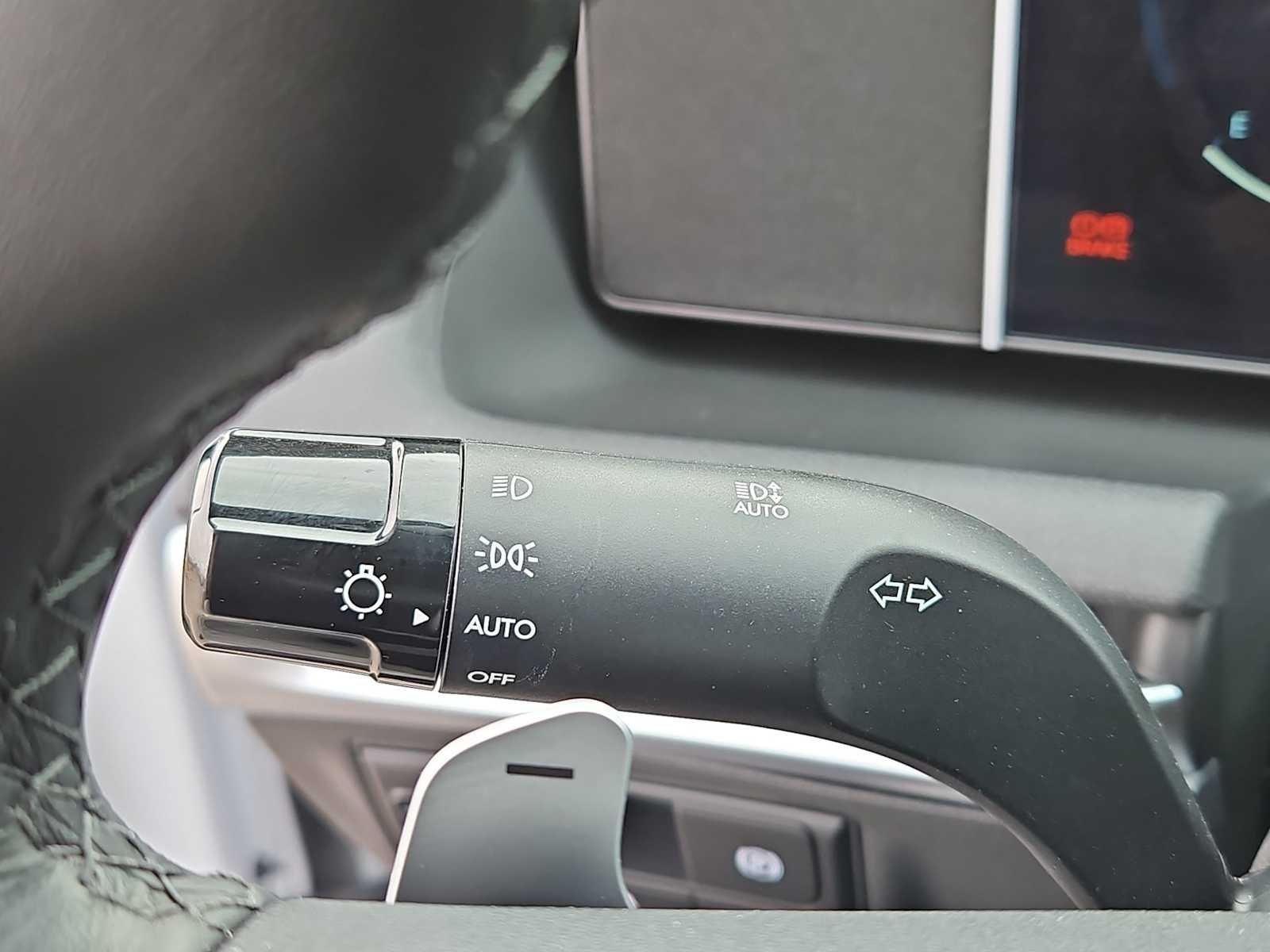 Certified Used 2025 Creamy White Pearl Hyundai SEL Convenience image 27