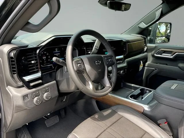 New 2026 Black Chevrolet High Country image 7