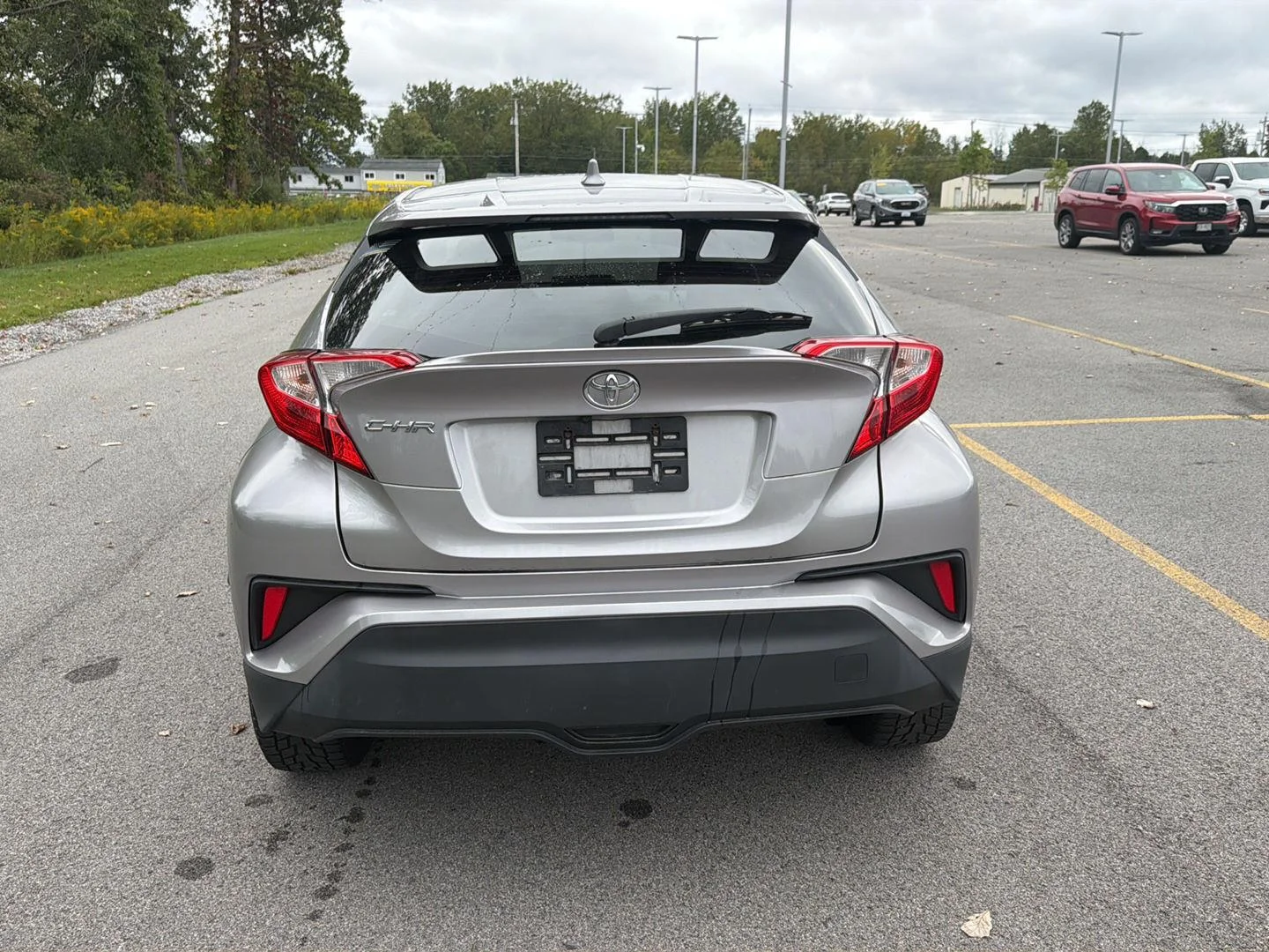 Used 2019 Silver Knockout Metallic Toyota XLE image 4