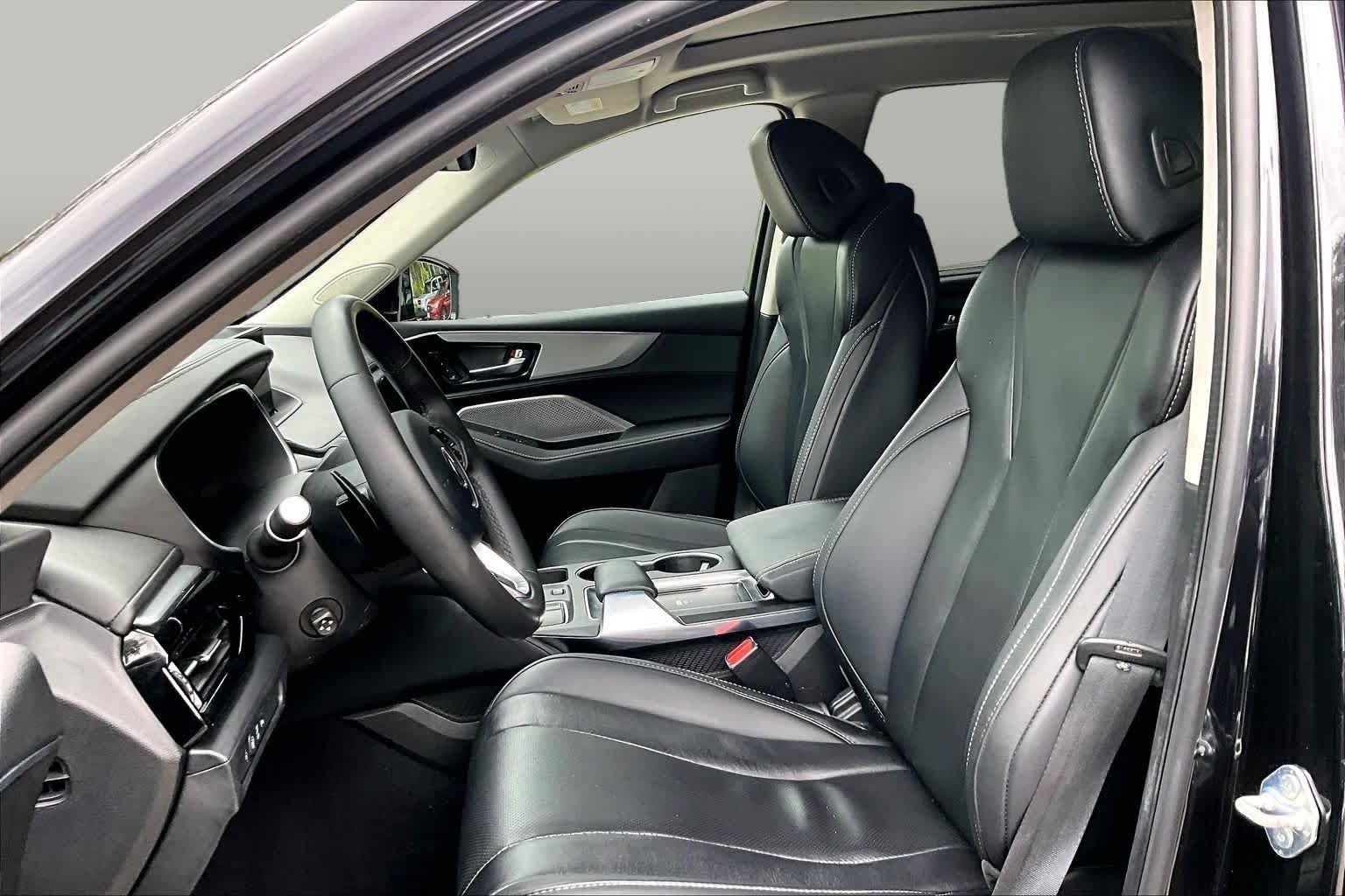 Used 2024 Phantom Violet Pearl Acura w/Technology Package image 8
