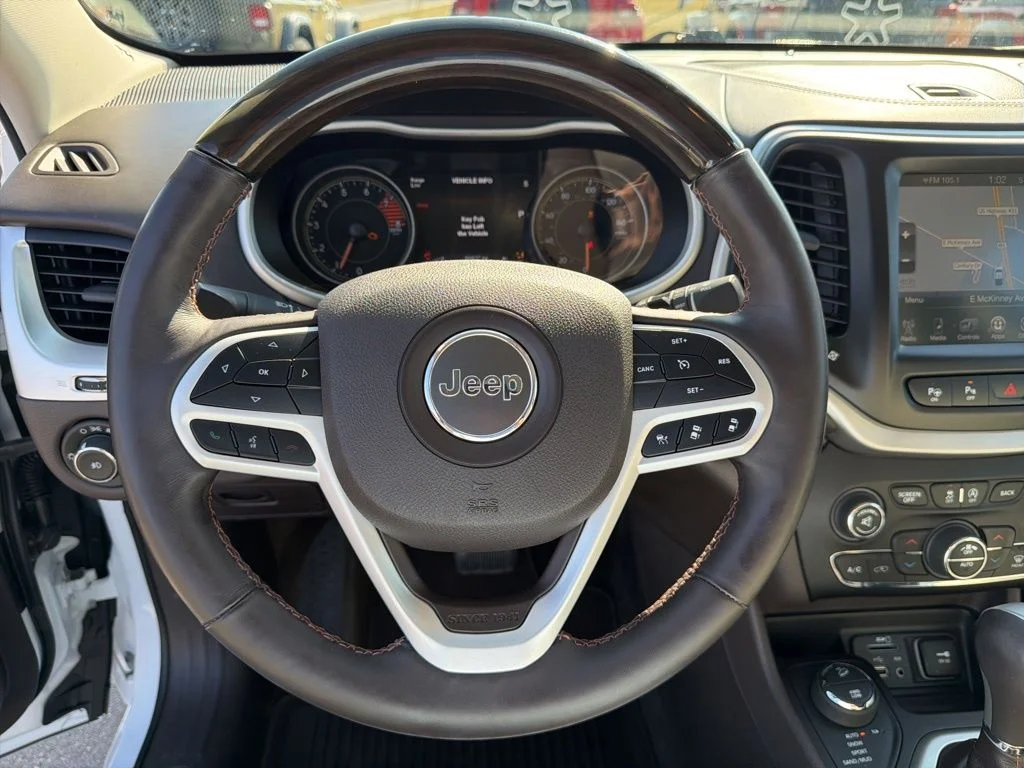 Used 2018 White Jeep Overland image 55