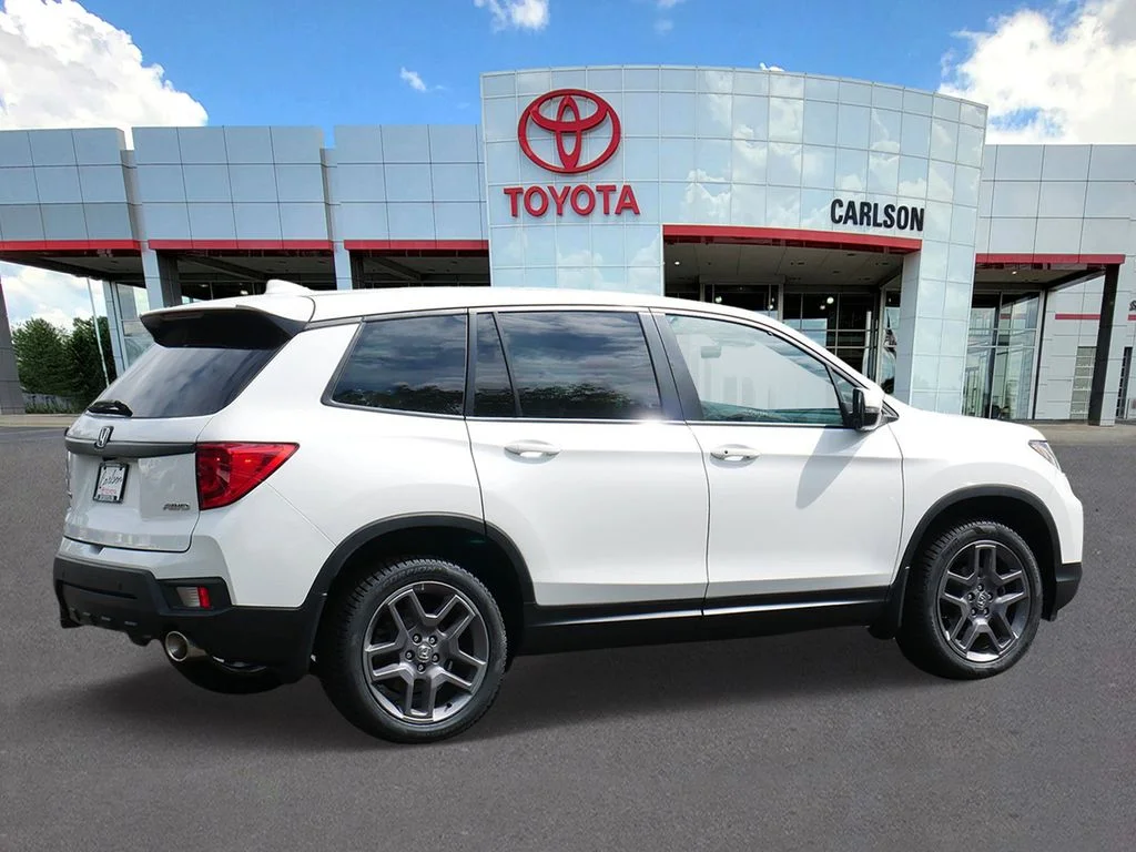 Used 2023  Honda EX-L image 5