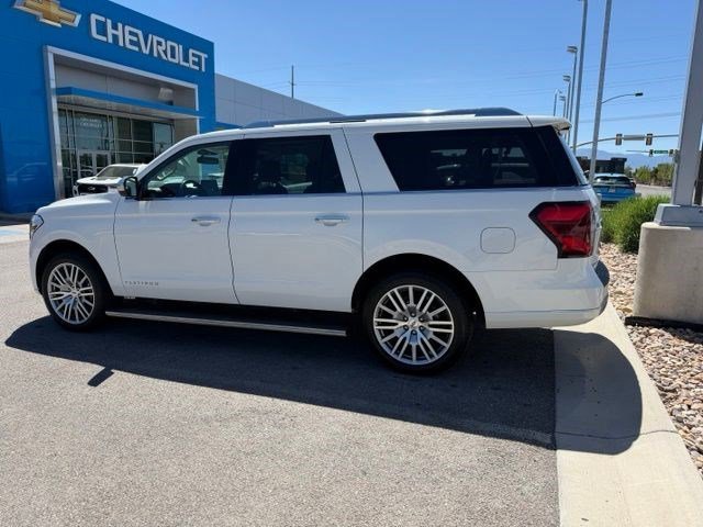Used 2023 Star White Metallic Tri-Coat Ford Platinum image 2
