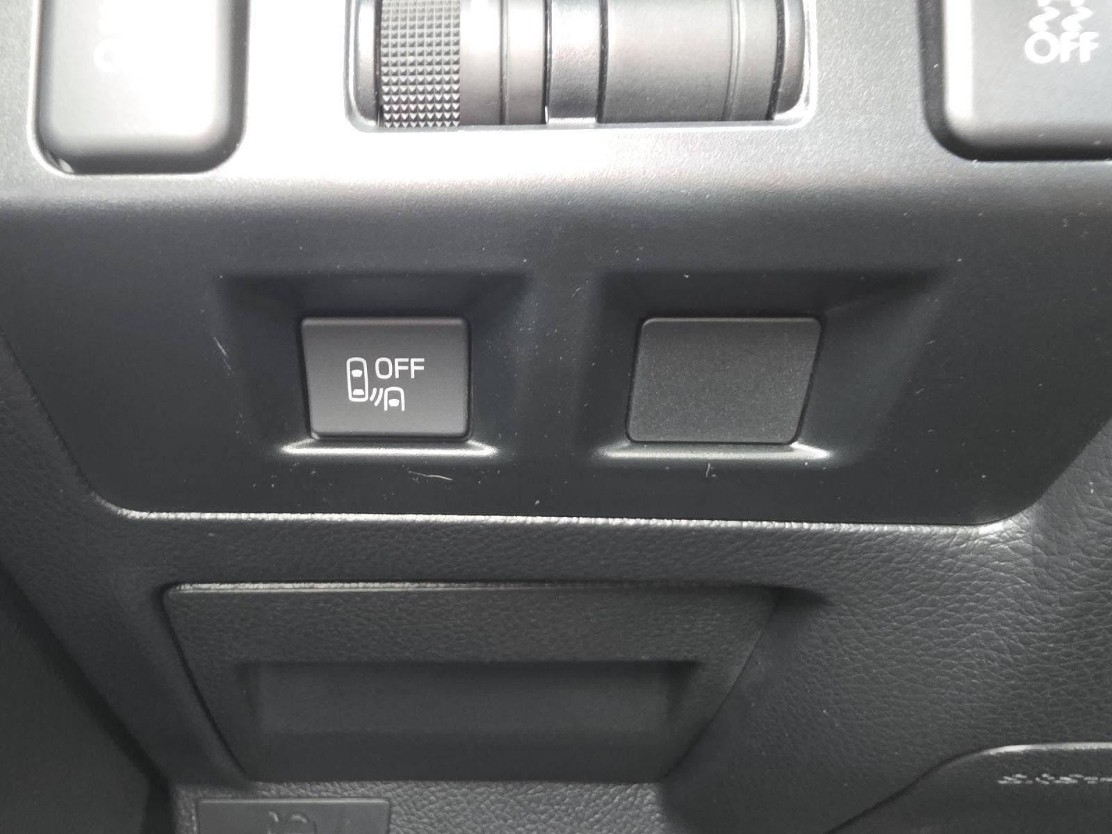 Used 2016 Desert Khaki Subaru Limited image 36