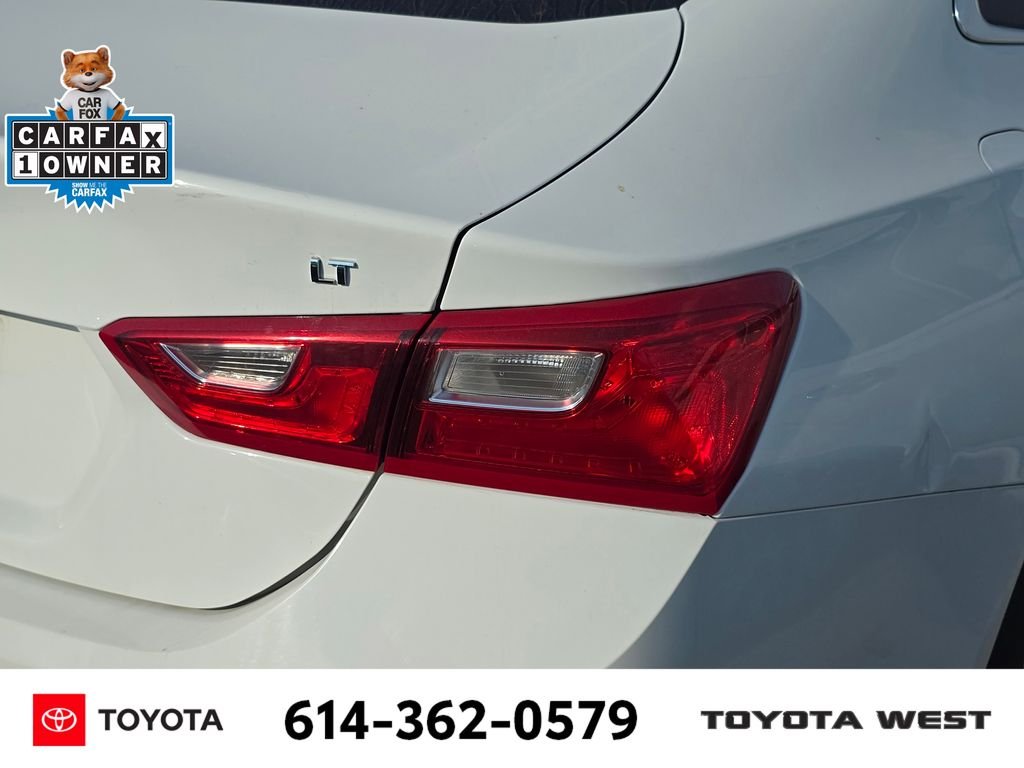Used 2024 White Chevrolet LT image 10