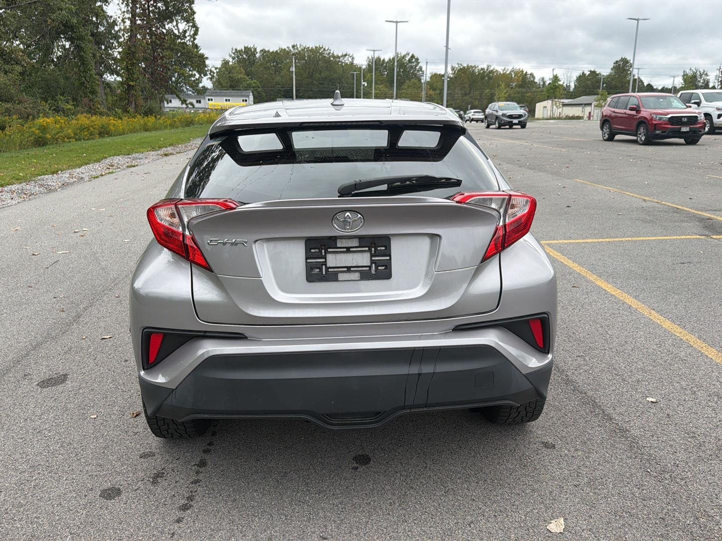 Used 2019 Silver Knockout Metallic Toyota XLE image 4