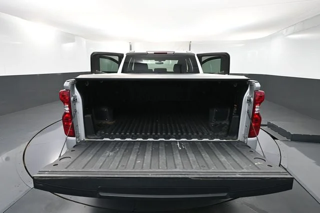 Used 2020 Silver Chevrolet WT image 36