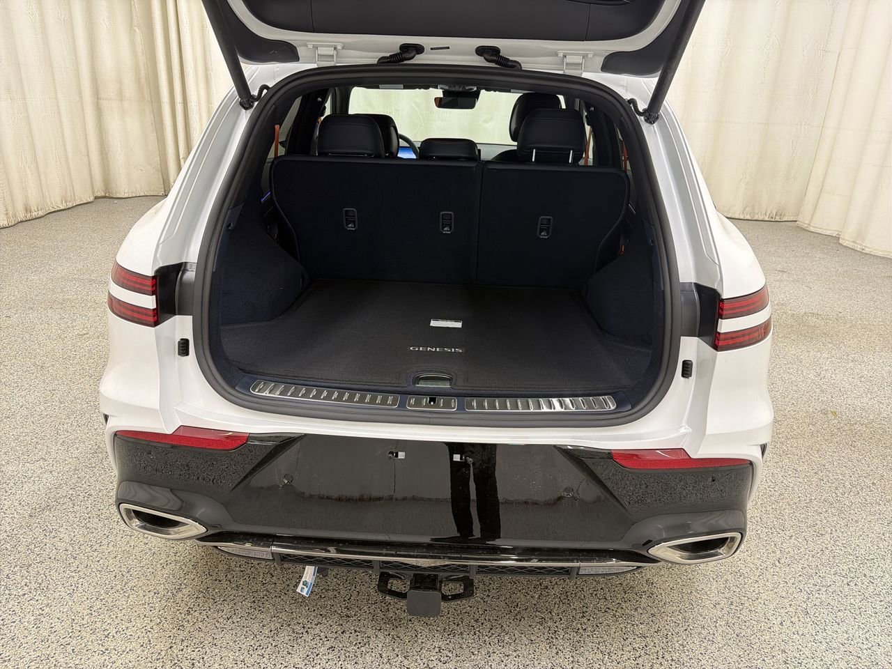 New 2026 Uyuni White Genesis 2.5T SPORT PRESTIGE image 17
