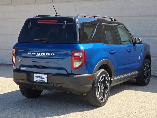 Used 2024 Blue Ford Outer Banks image 13