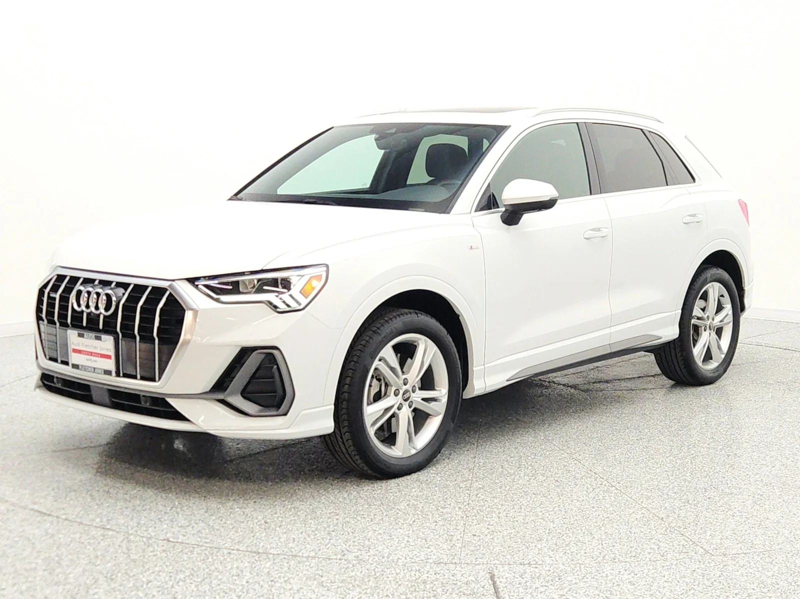 2023 Audi Q3 45 TFSI S Line Premium Plus quattro's photo