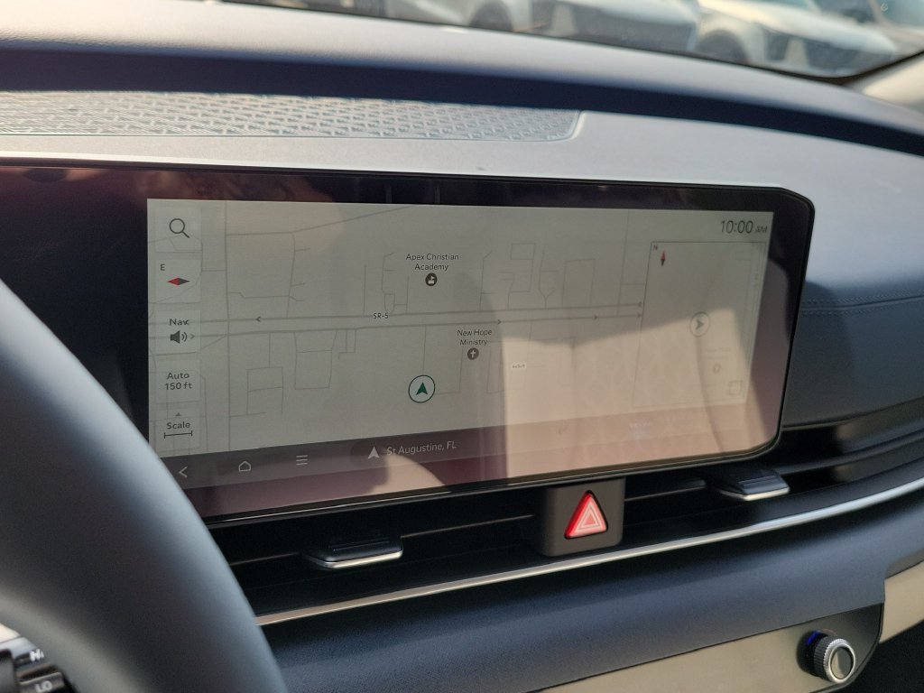 New 2026 Snow White Pearl Kia EX image 31
