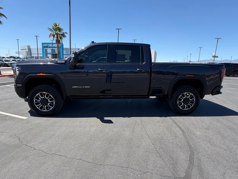 Used 2024 Titanium Rush Metallic GMC AT4 image 6