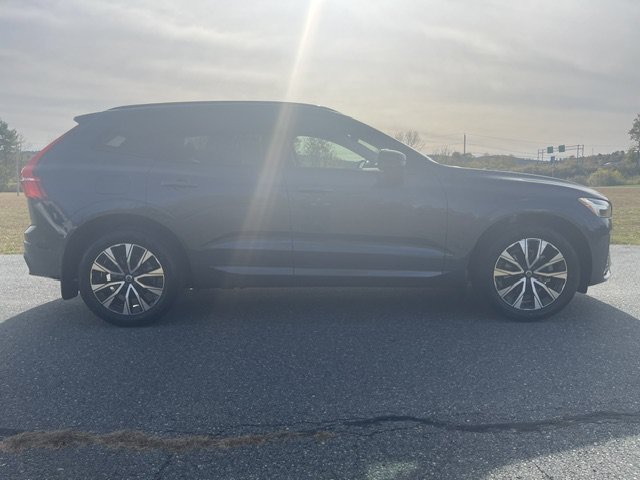 Used 2024 Blue Volvo Core Dark Theme image 5