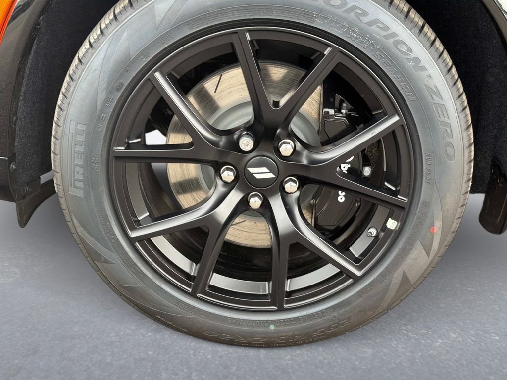 New 2026 DB Black Clearcoat Dodge GT Plus HEMI V8 image 9