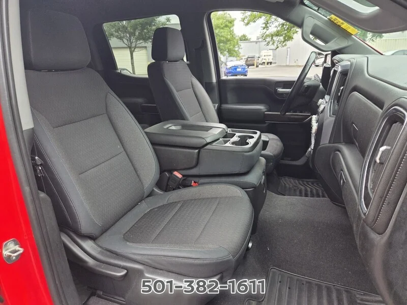 Used 2019 Cardinal Red GMC SLE image 18