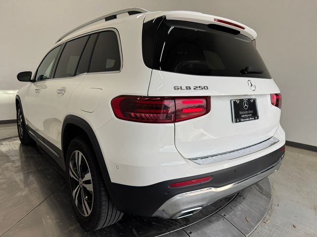 Certified Used 2024 Polar White Mercedes-Benz GLB 250 image 8