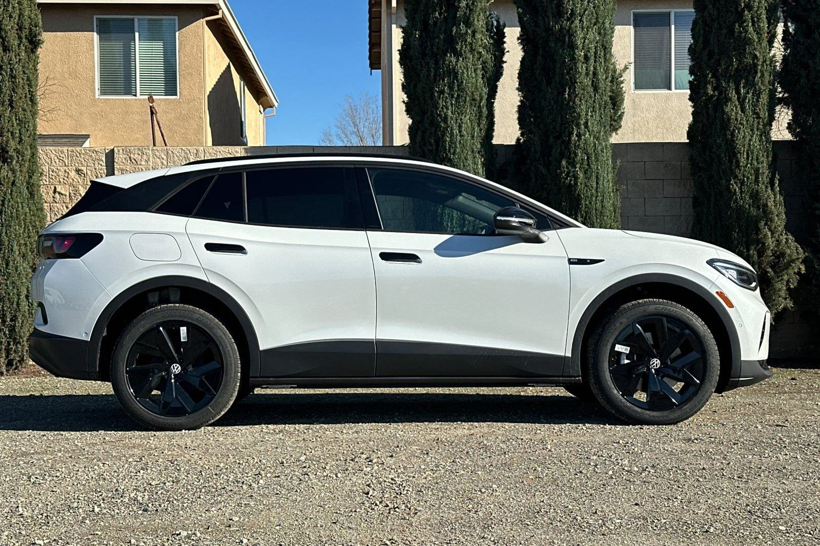 New 2026 Opal White Pearl Volkswagen Pro S image 3