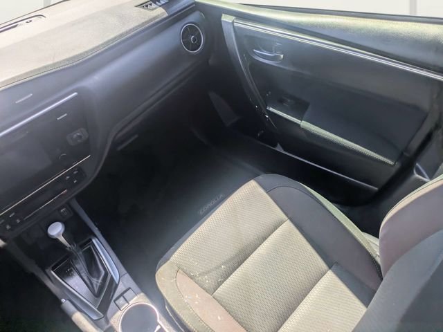 Used 2017 Silver Toyota LE image 15