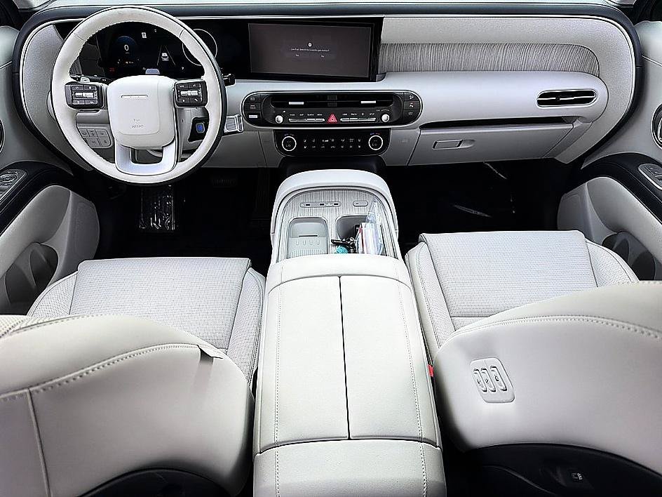 Used 2026 Ecotronic Gray Pearl Hyundai Calligraphy image 6