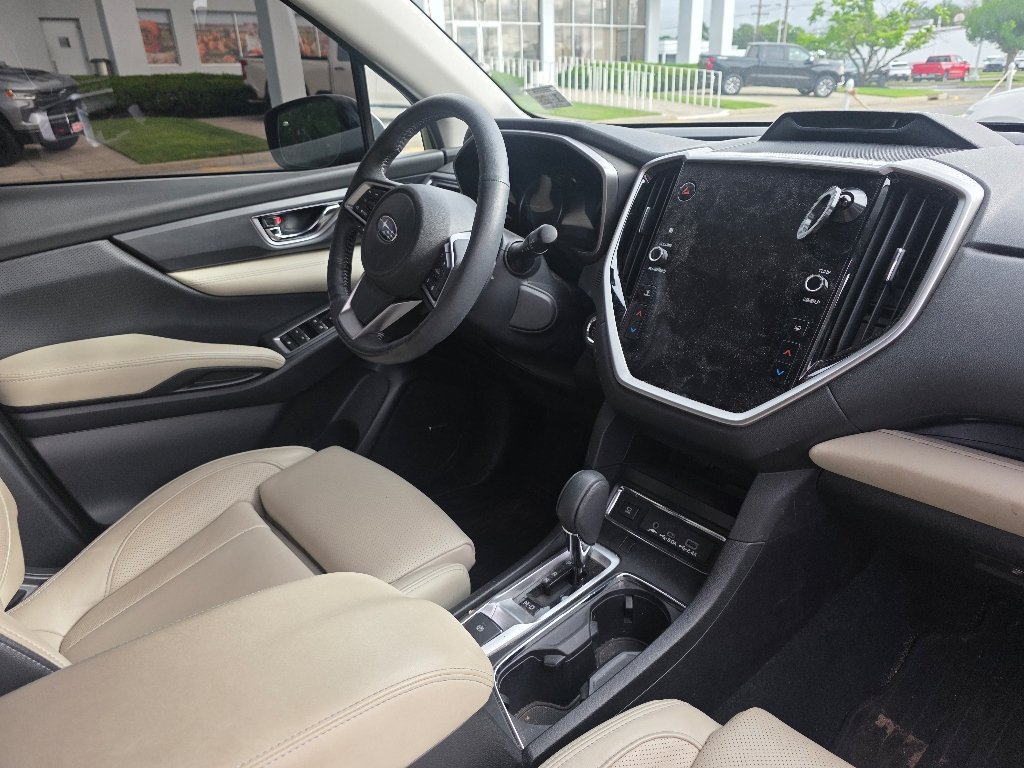 Used 2023 Crystal Black Silica Subaru Limited image 6