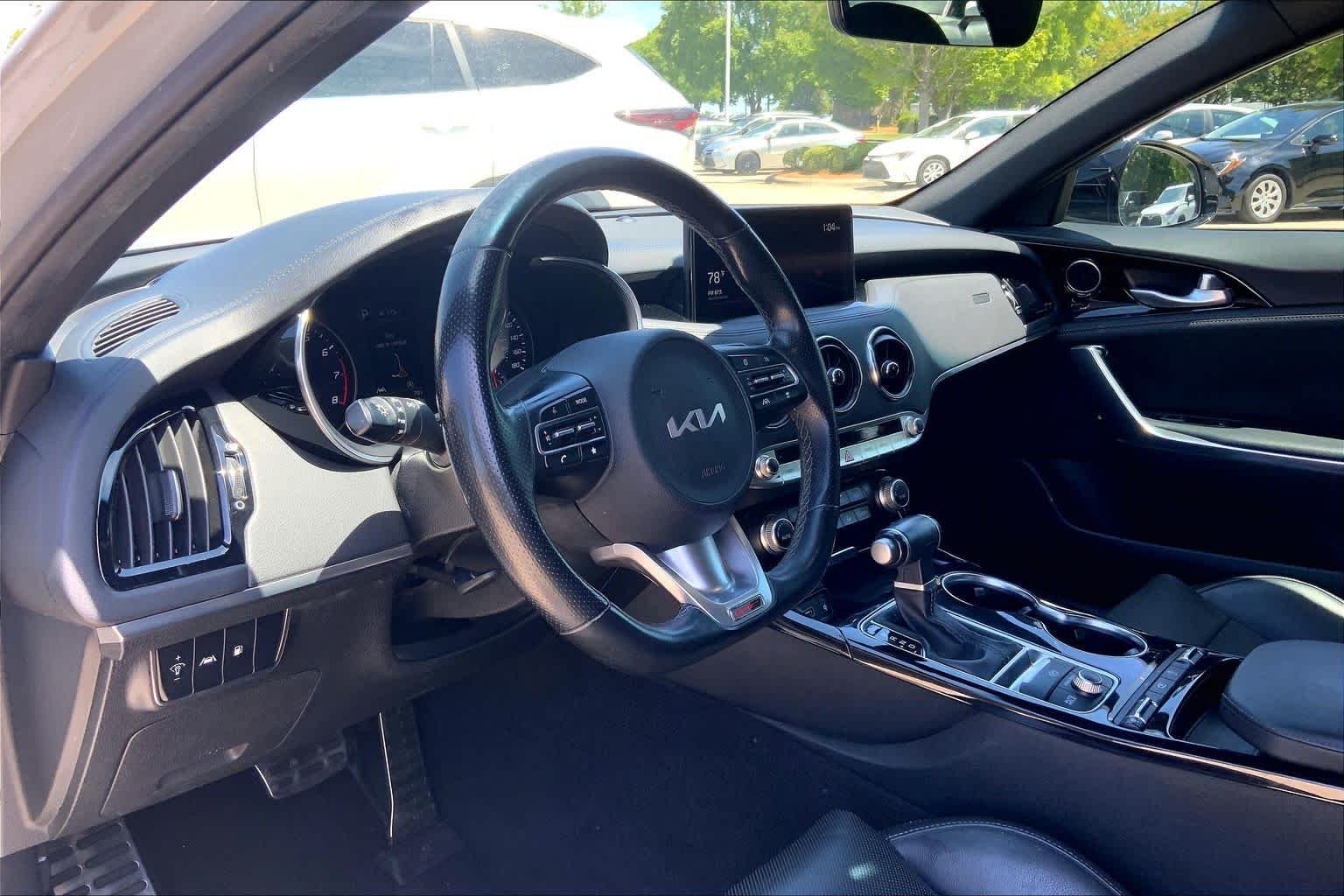 Used 2022 Ceramic Silver Kia GT-Line image 17