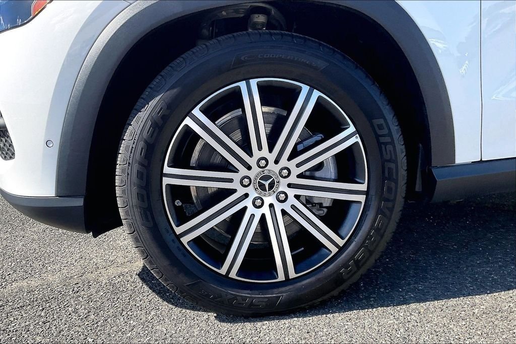 2025 Mercedes-Benz GLE GLE450 - Photo 8
