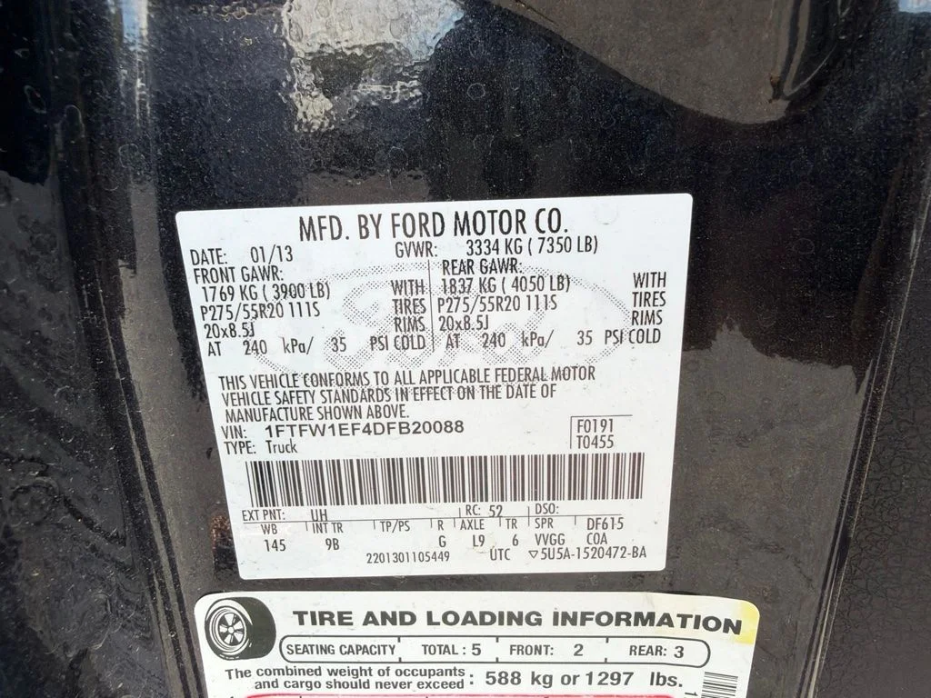 Used 2013 Tuxedo Black Metallic Ford Platinum image 5
